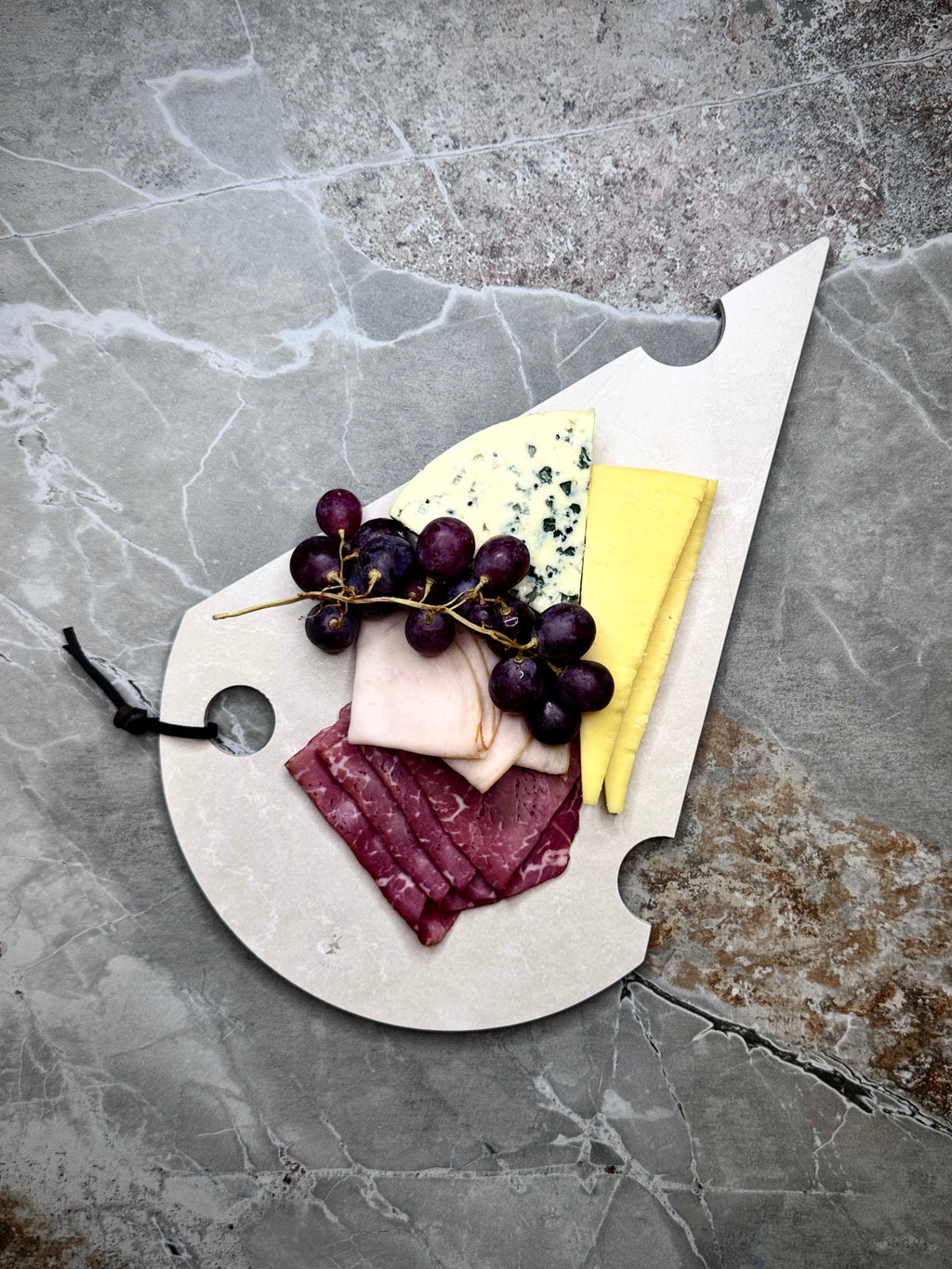 Dudy Design Porselen Amani Peynir Sunum Tahtası | Çizilmez Leke Tutmaz Antibakteriyel | NSF Belgeli (25x40)