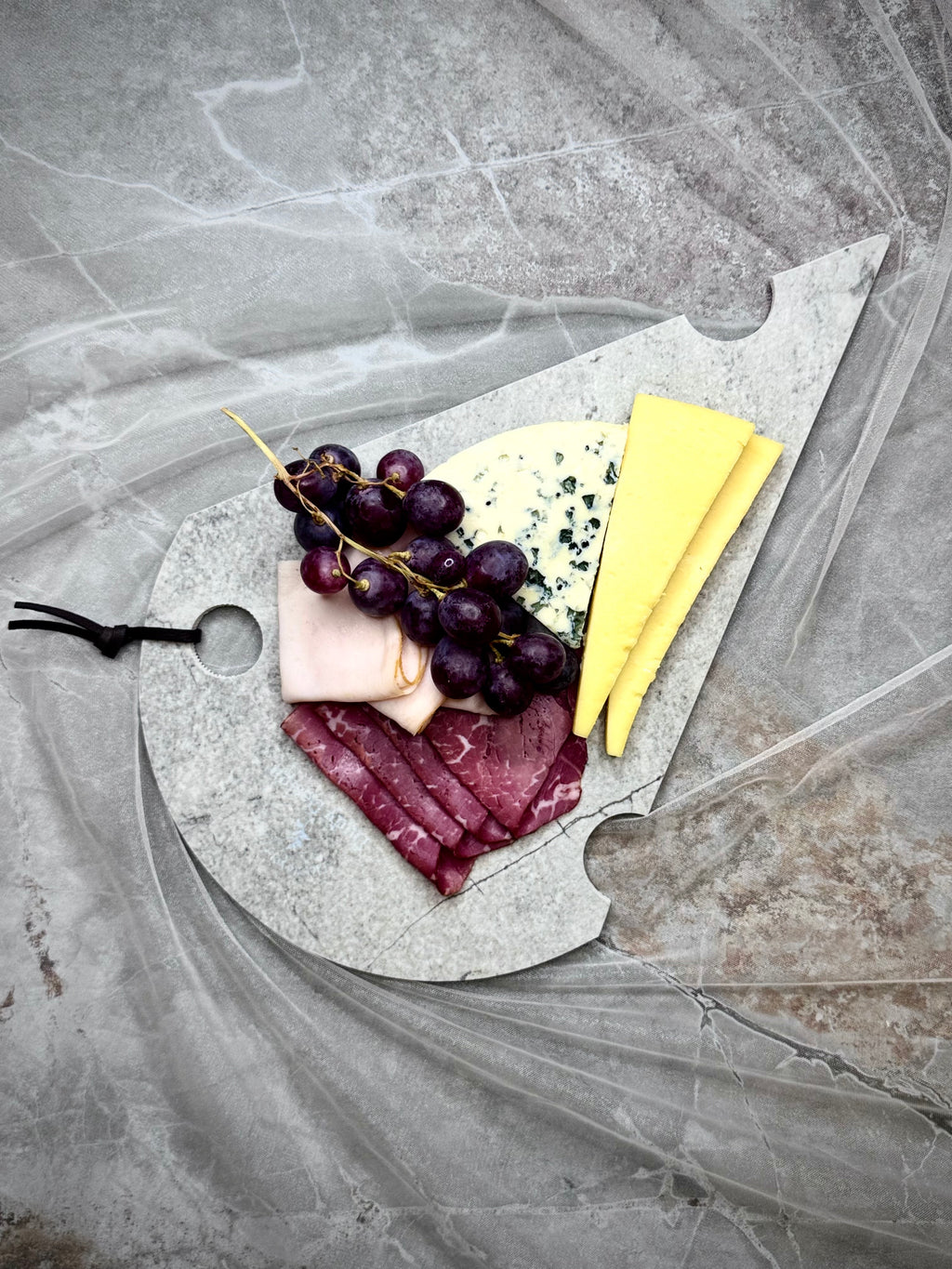 Dudy Design Black Swan Porselen Peynir Sunum Tahtası | Çizilmez Leke Tutmaz Antibakteriyel | NSF Belgeli (25x40)