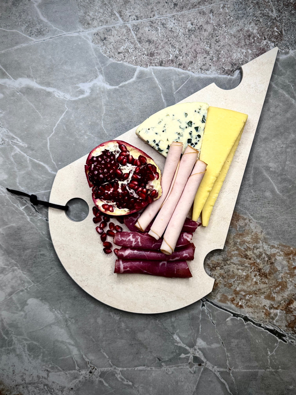 Dudy Design T. İvory Porselen Peynir Sunum Tahtası | Çizilmez Leke Tutmaz Antibakteriyel | NSF Belgeli (25x40)